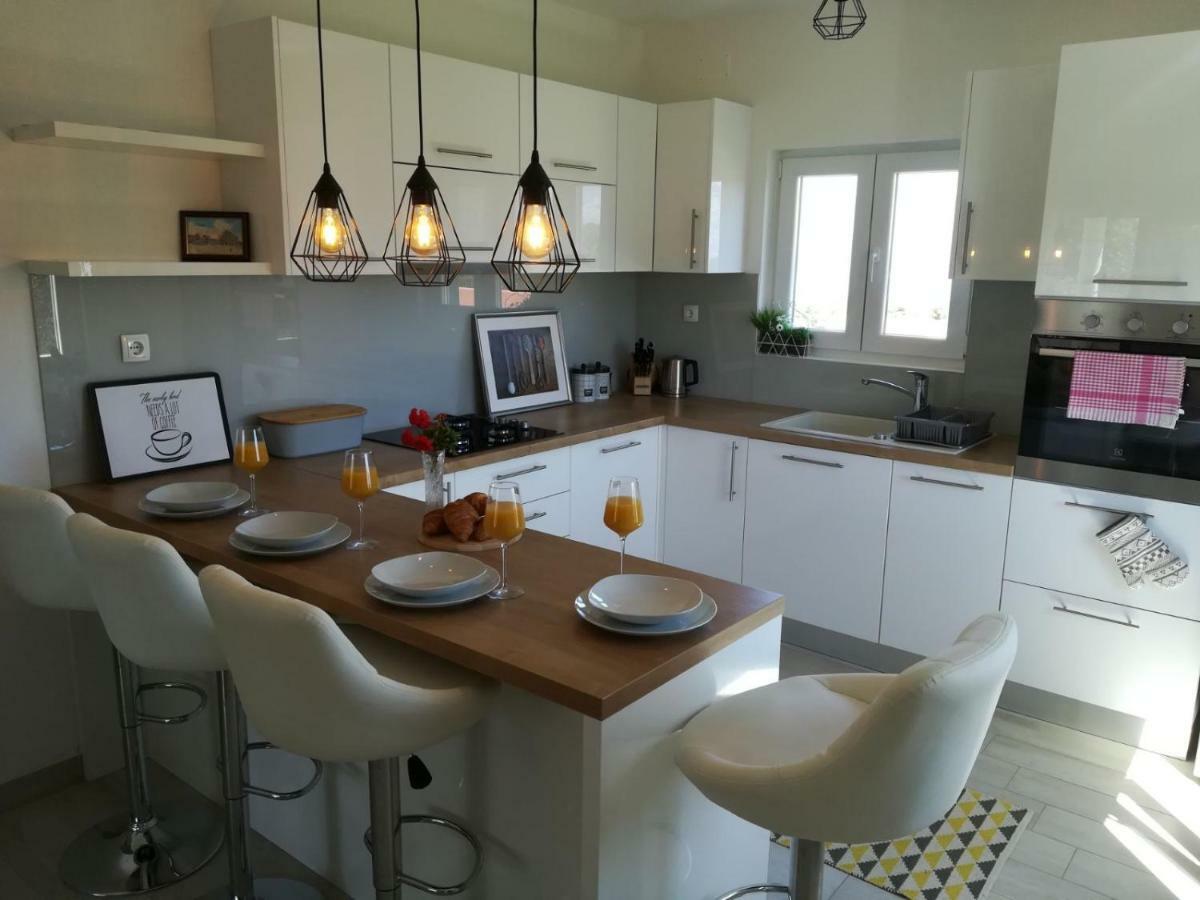 Apartman Sunset Ražanac Екстериор снимка